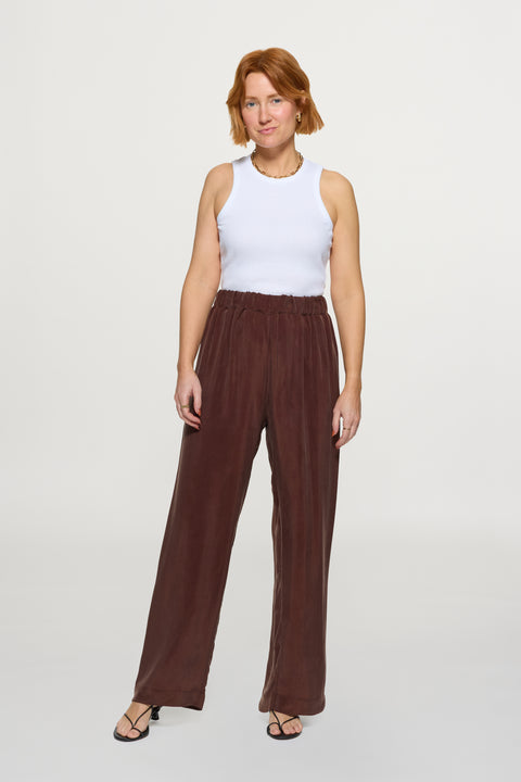 Ella Pants Brown