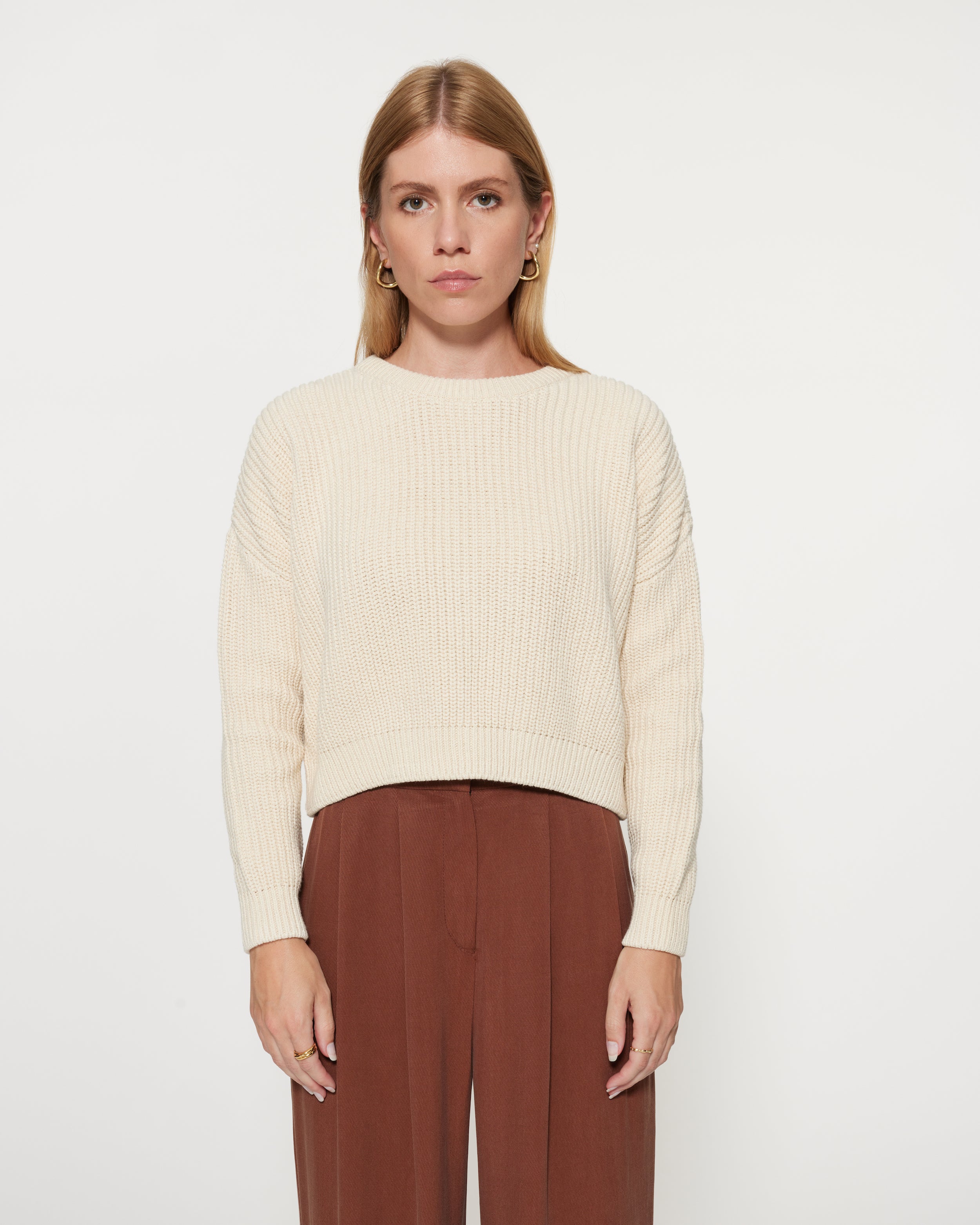 Bobbie Cropped Knitted Jumper Ecru dariad h