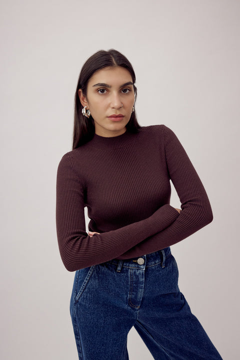 Mona Fine Knit Mock Neck Brown