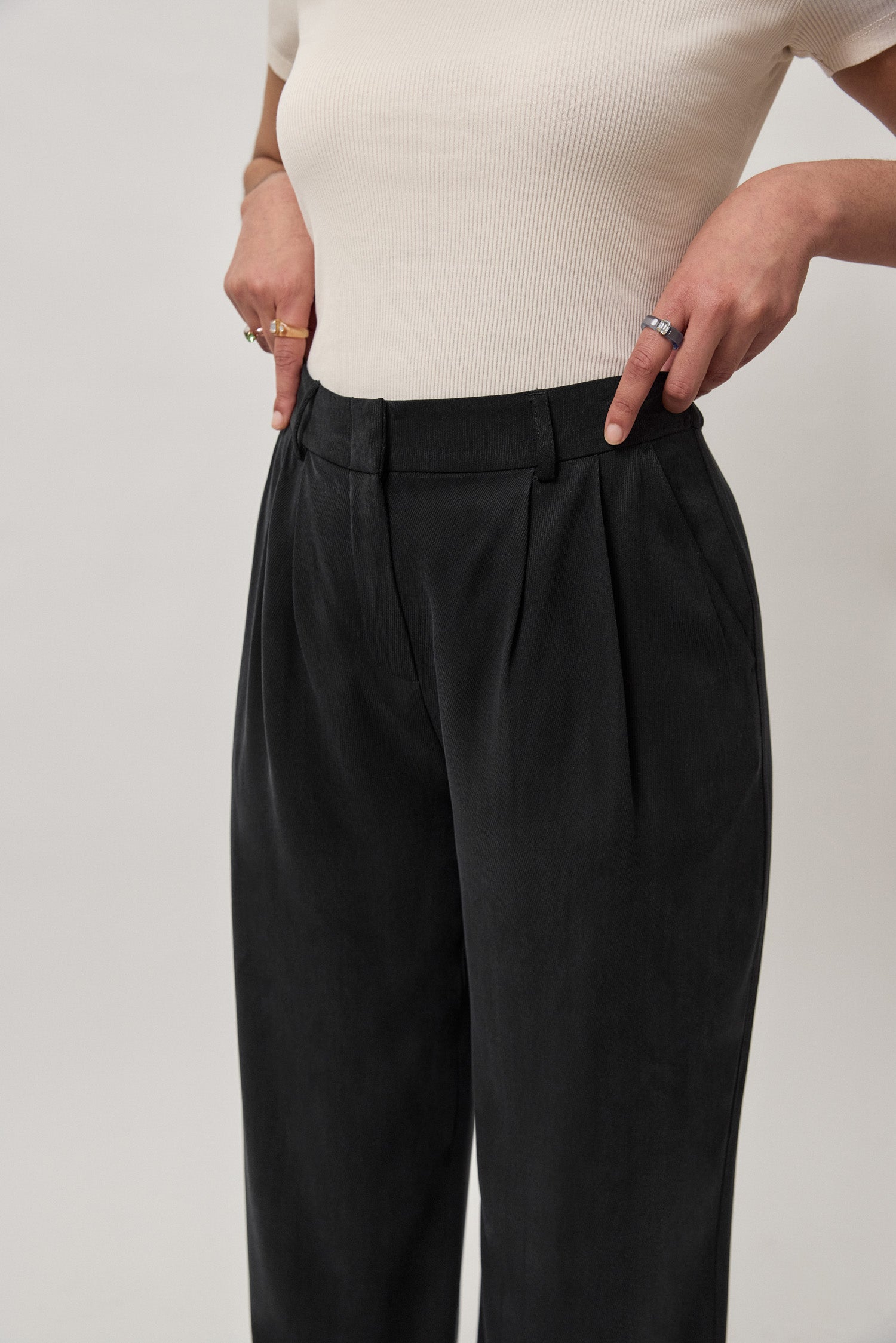 Harry Pants Cupro Black