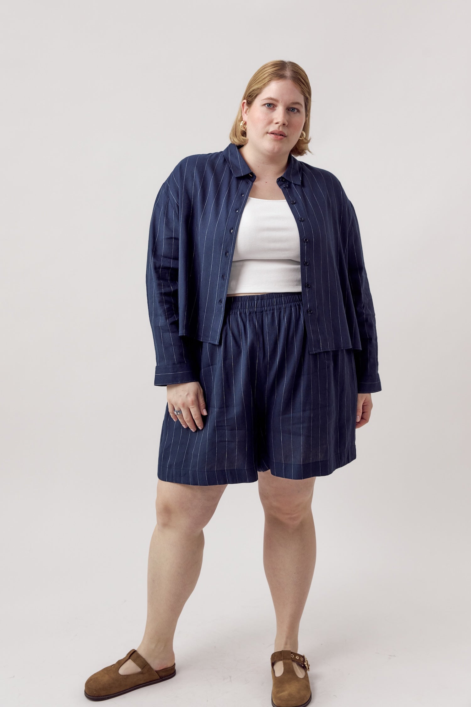 Sirka Shorts Pinstripe Navy