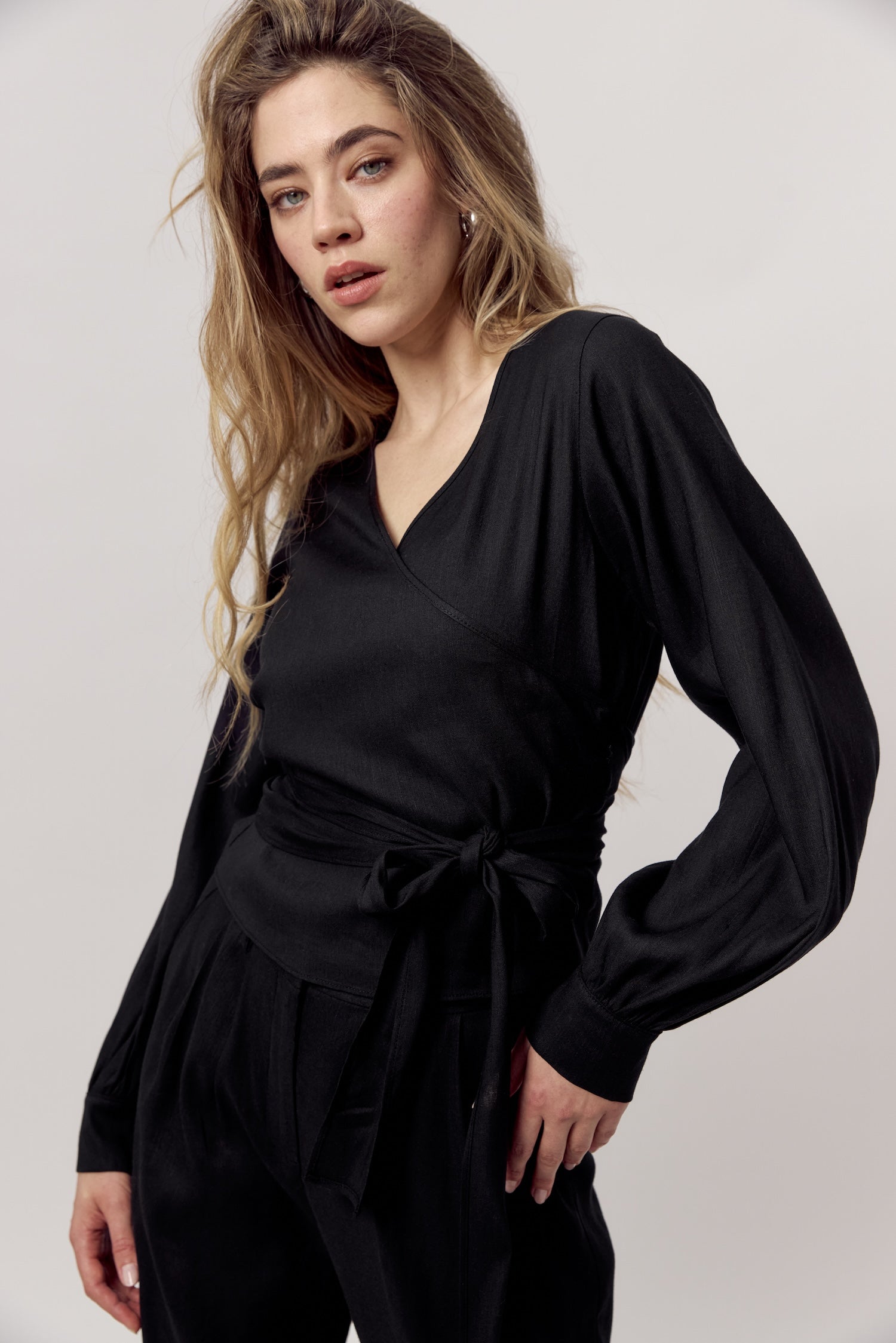 Nada Linen Wrap Blouse Black