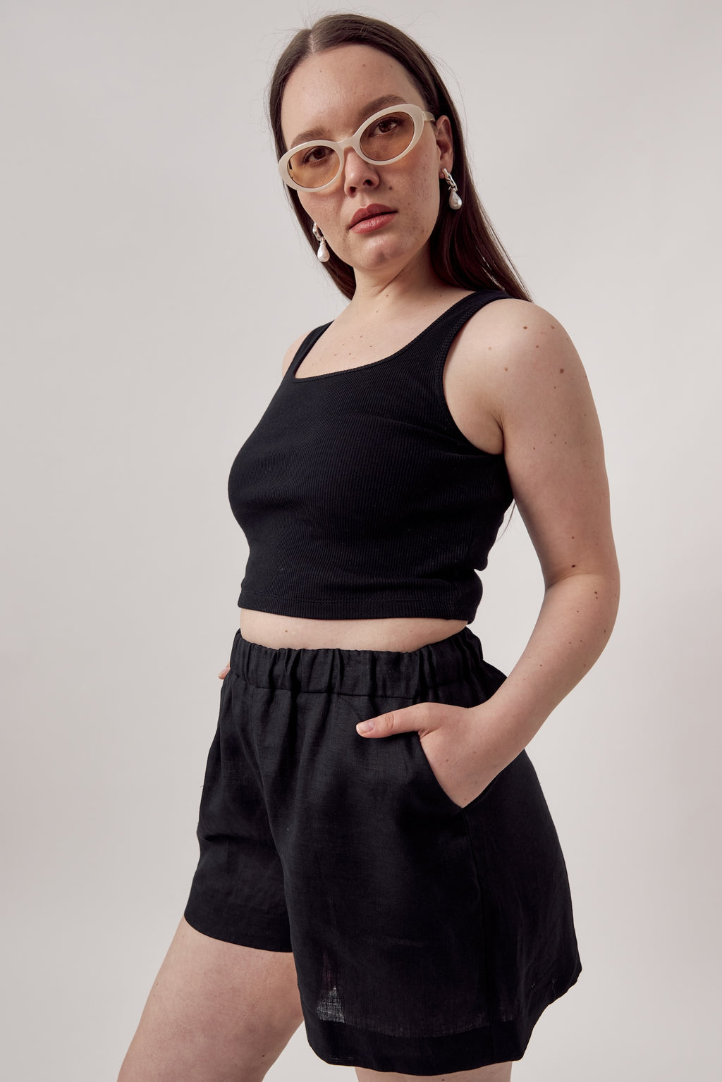 Jane Linen Shorts Black