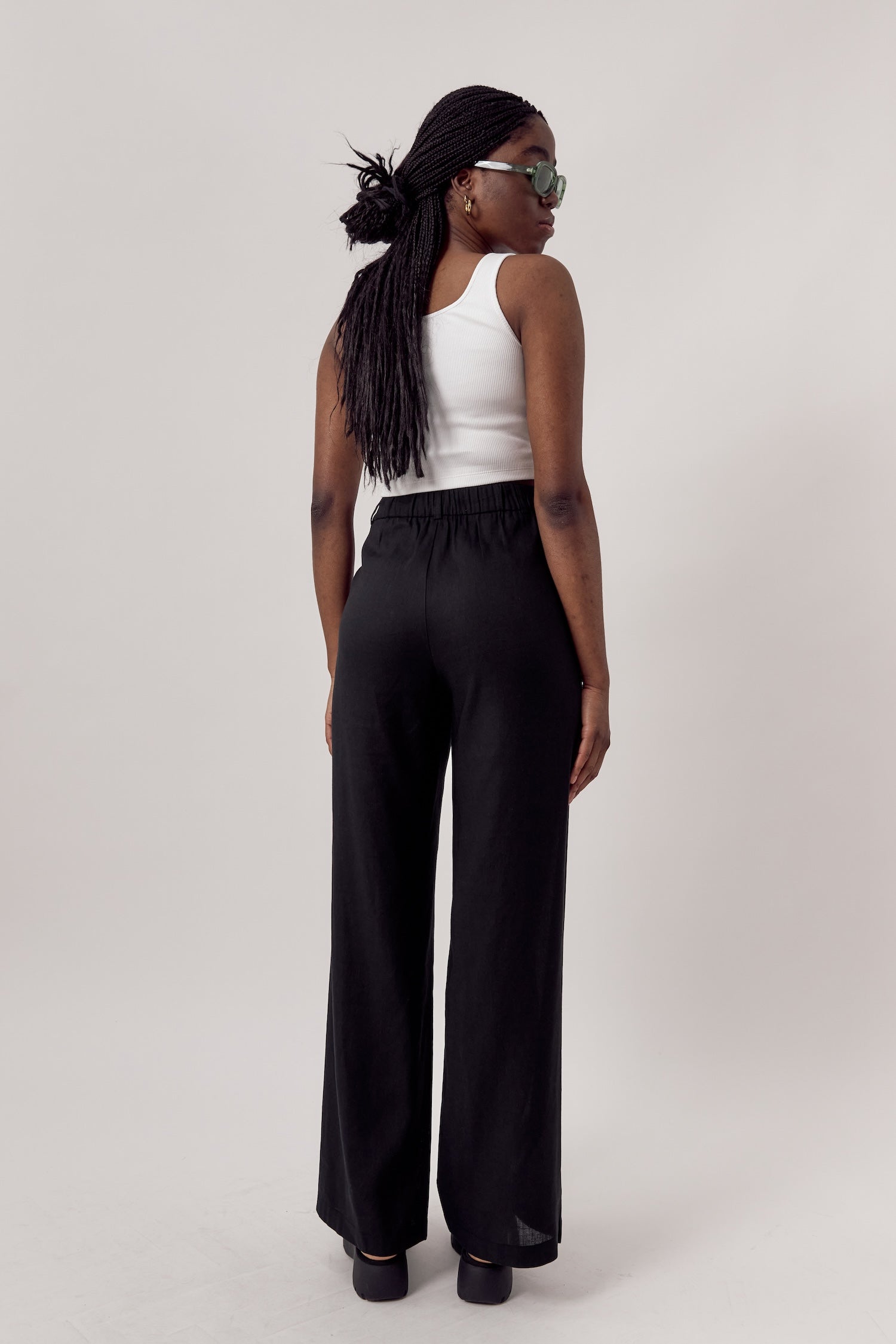 Larry Linen Pants Black