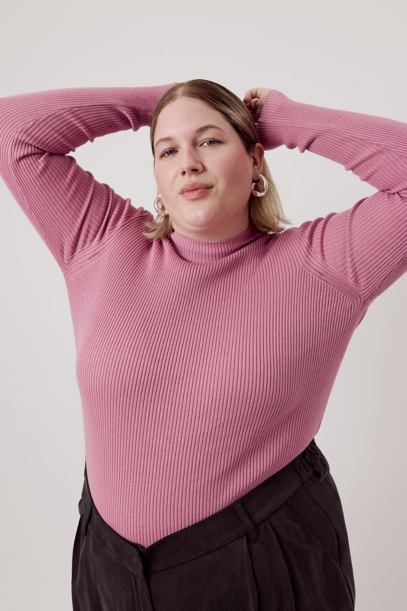 Mona Fine Knit Mock Neck Dusty Bloom