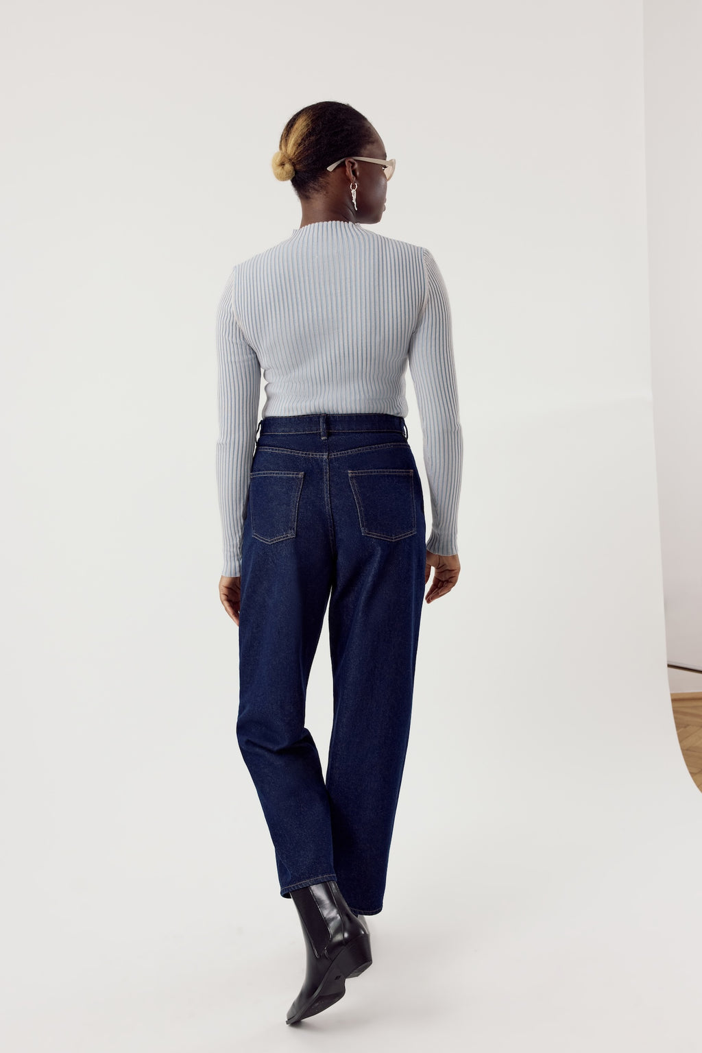 Barrel Leg High Waist Jeans Dark Blue