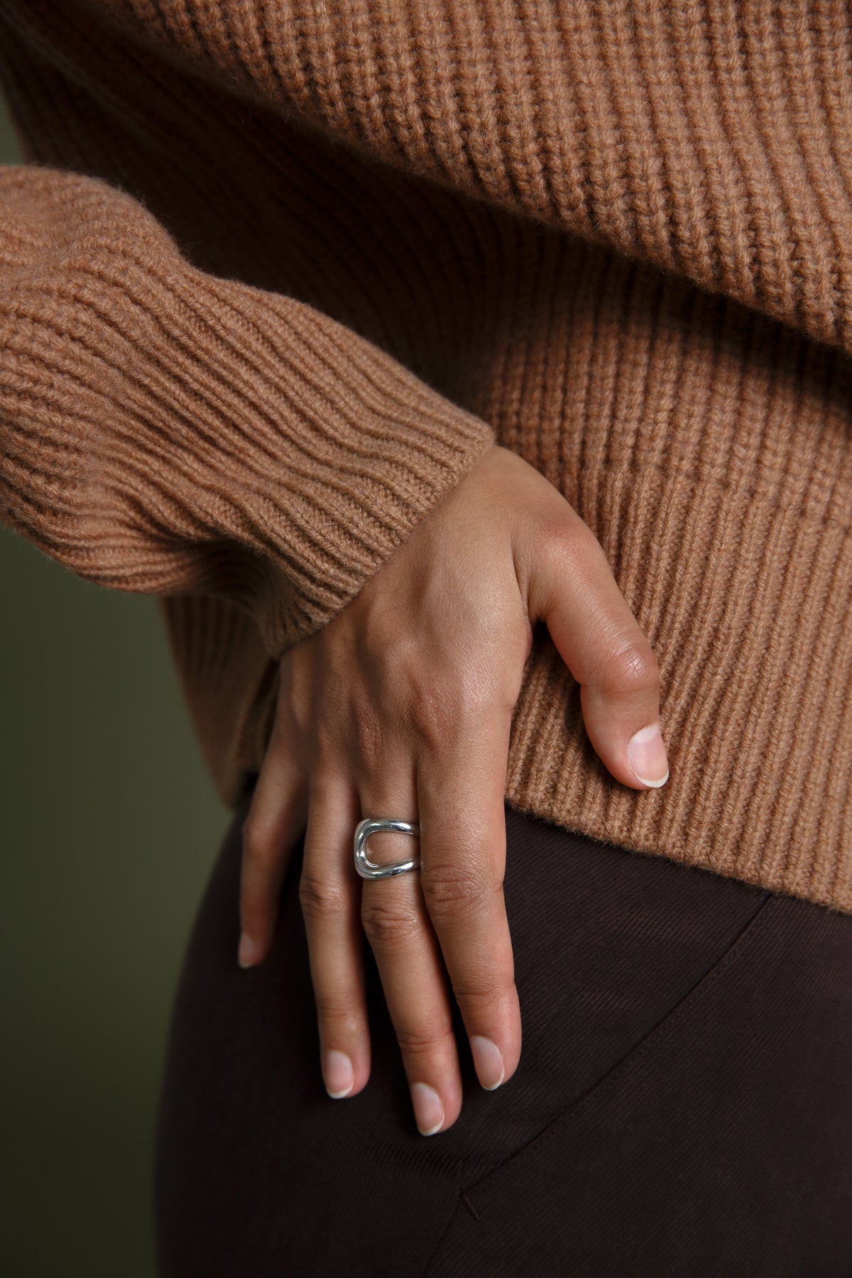 Farah Funnel Neck Sweater Caramel