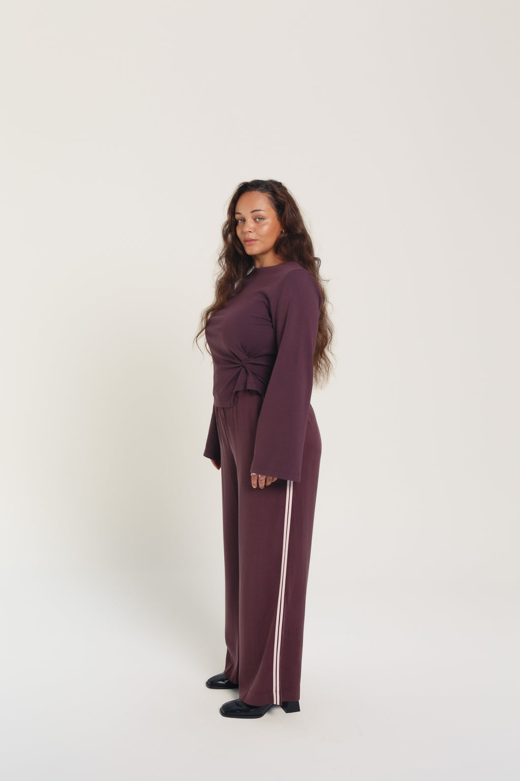 Villi Pants Cupro Dark Plum
