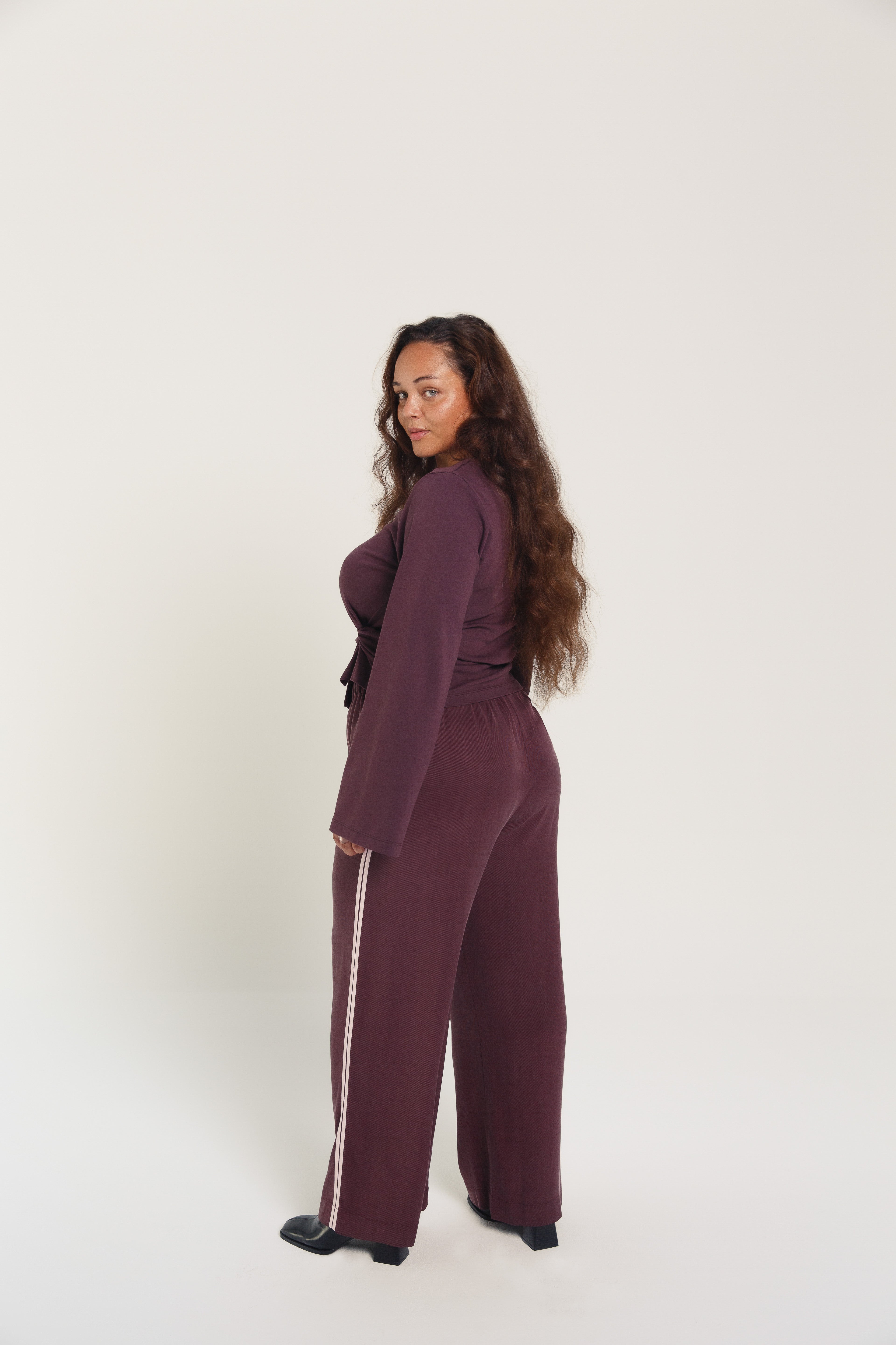 Villi Pants Cupro Dark Plum