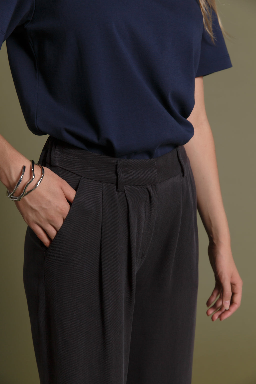 Harry Pants Cupro Dark Grey