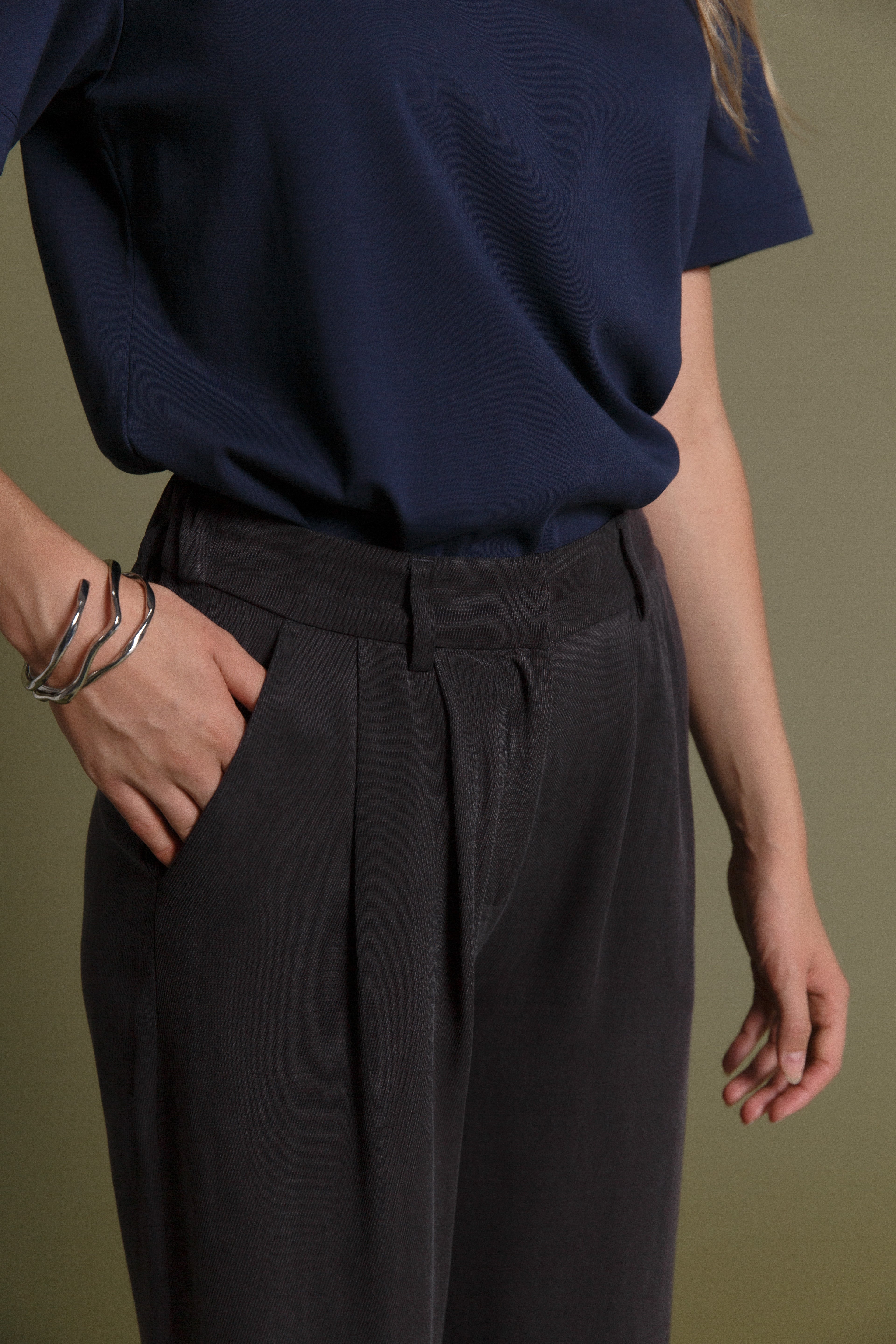 Harry Pants Cupro Dark Grey