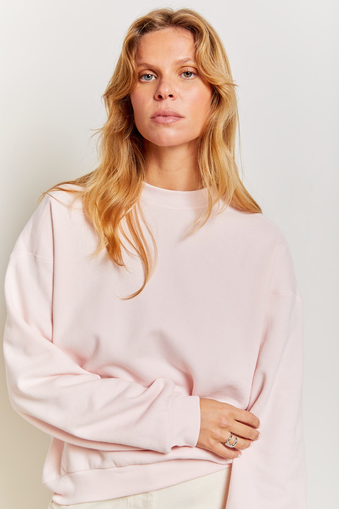 Signature Sweatshirt Powder