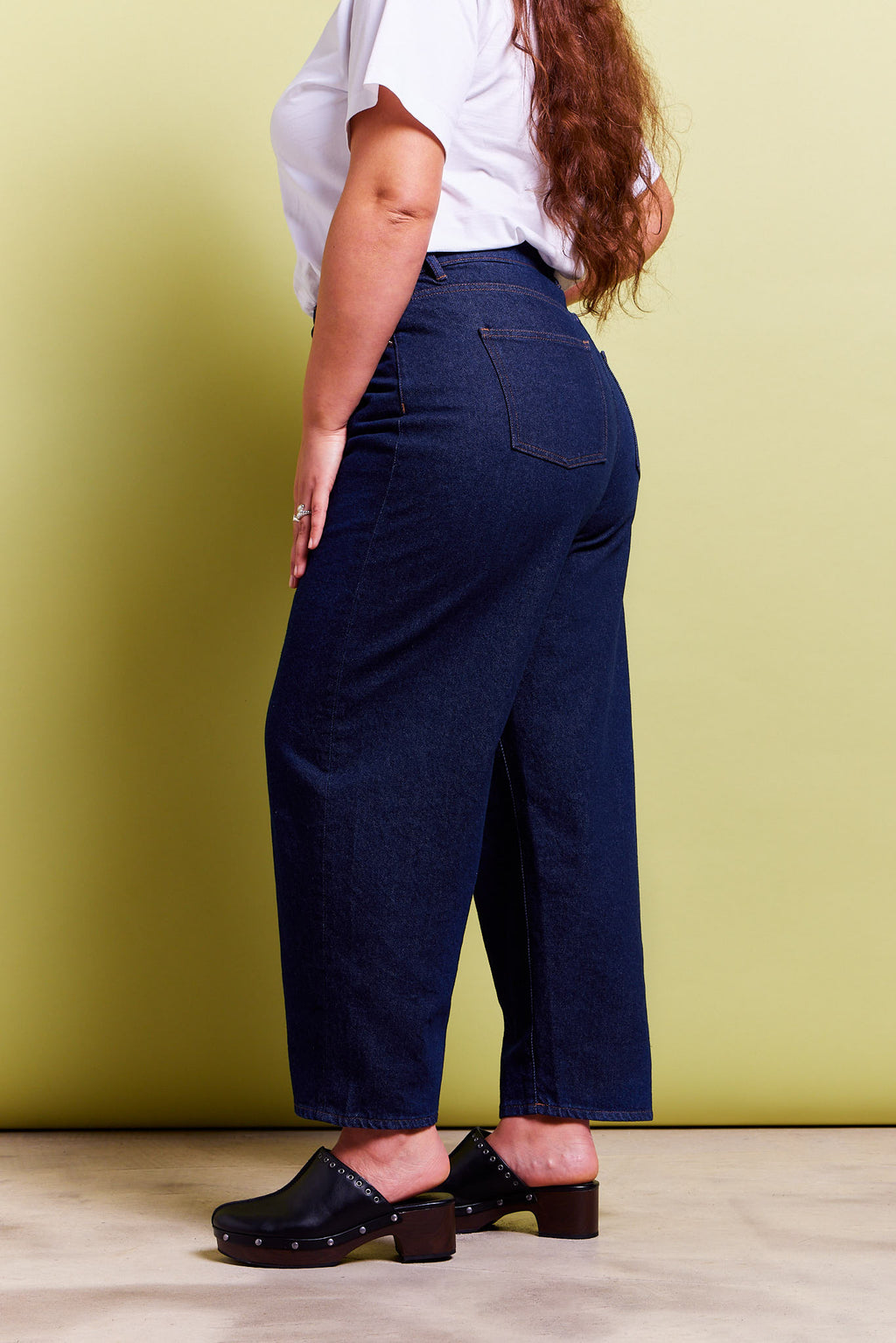 Barrel Leg High Waist Jeans Dark Blue