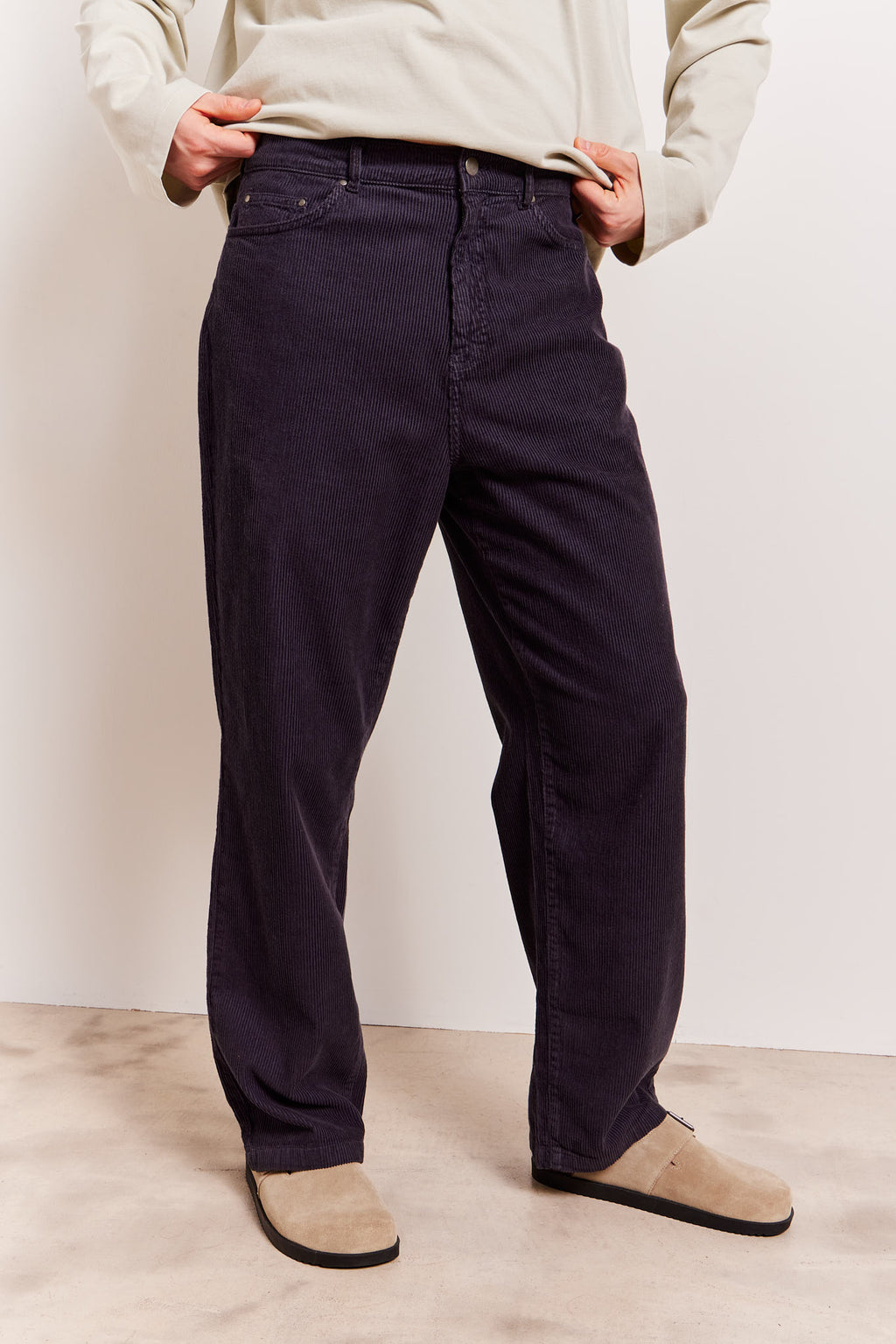 Flo Corduroy Pants Obsidian