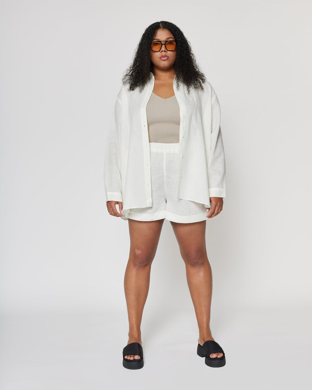Jane Linen Shorts Off White